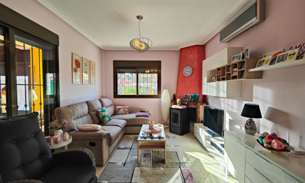 Resale - Villa - Guardamar del Segura - El Raso