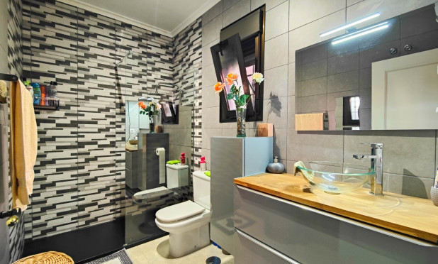 Resale - Villa - Guardamar del Segura - El Raso