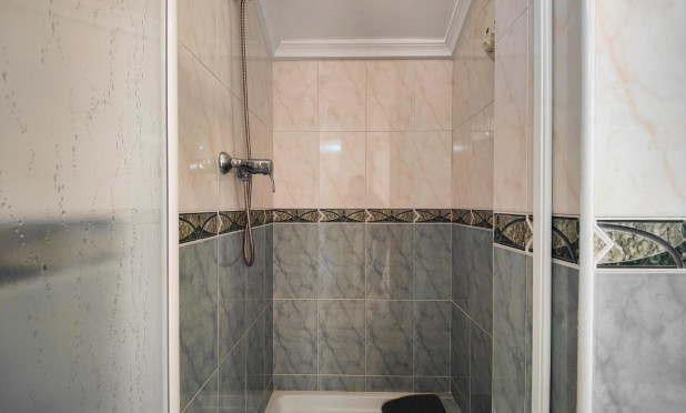 Resale - Villa - Guardamar del Segura - El Raso