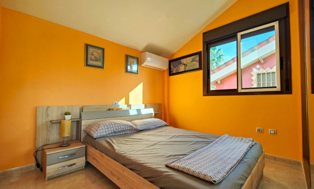 Resale - Villa - Guardamar del Segura - El Raso