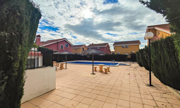 Resale - Villa - Guardamar del Segura - El Raso