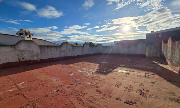 Resale - Villa - Torrevieja - El Chaparal