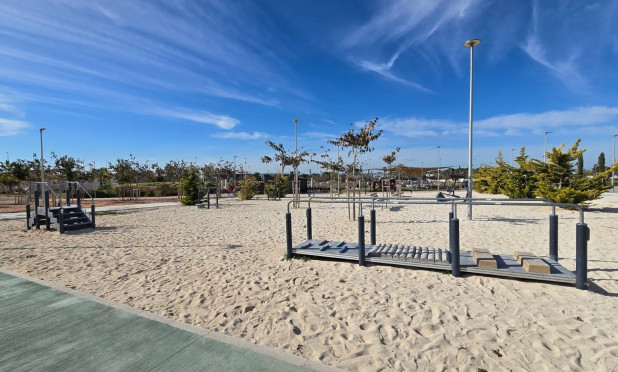 Resale - Villa - Torrevieja - El Chaparal