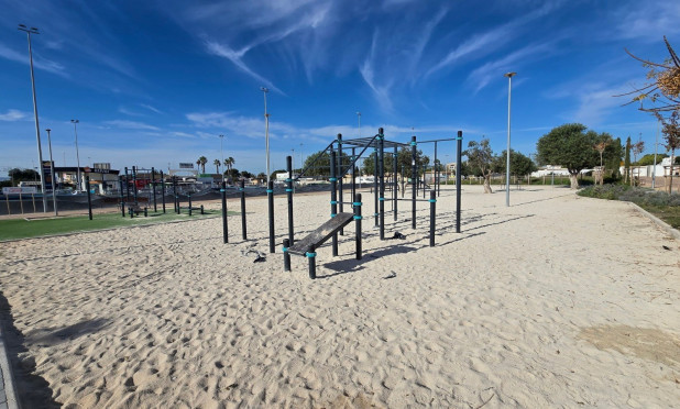 Resale - Villa - Torrevieja - El Chaparal