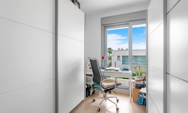 Revente - Villa - Orihuela Costa - Vistabella