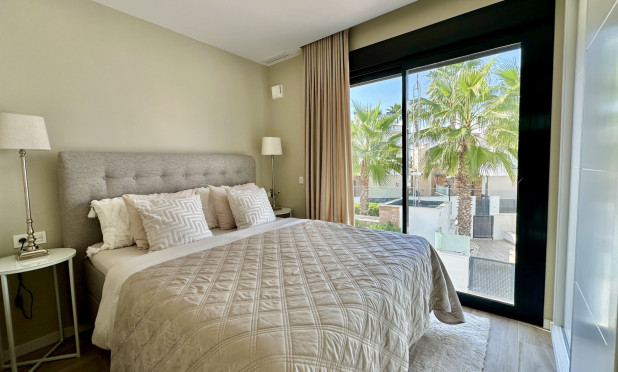 Revente - Villa - Orihuela Costa - Lomas de Cabo Roig