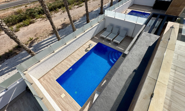 Revente - Villa - Orihuela Costa - Lomas de Cabo Roig