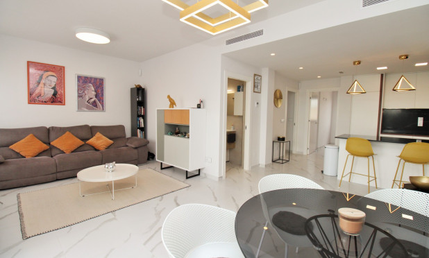 Reventa - Apartamento / piso - San Miguel de Salinas