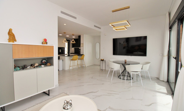 Reventa - Apartamento / piso - San Miguel de Salinas