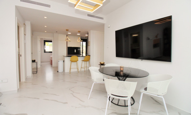 Reventa - Apartamento / piso - San Miguel de Salinas