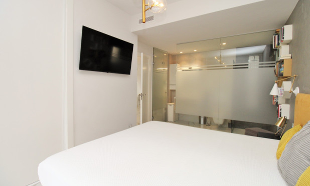 Reventa - Apartamento / piso - San Miguel de Salinas