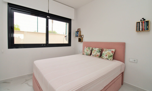Reventa - Apartamento / piso - San Miguel de Salinas