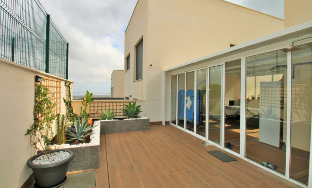 Reventa - Apartamento / piso - San Miguel de Salinas