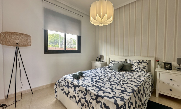 Wiederverkauf - Stadthaus - San Miguel de Salinas