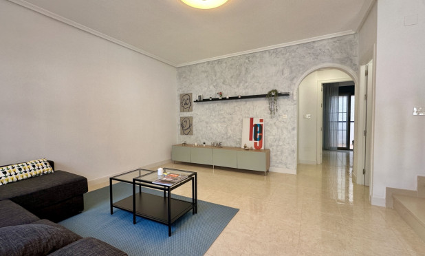 Wiederverkauf - Stadthaus - San Miguel de Salinas