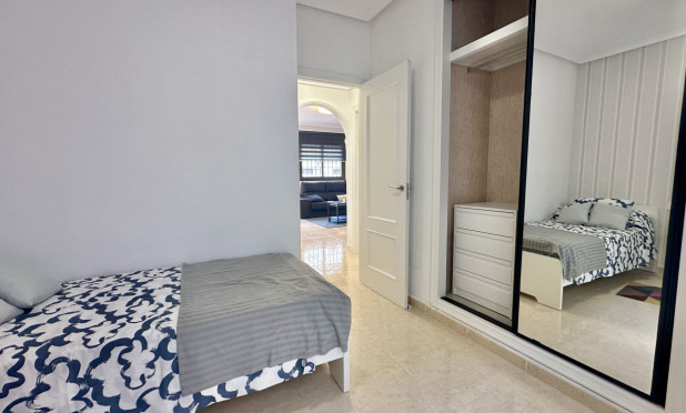 Wiederverkauf - Stadthaus - San Miguel de Salinas