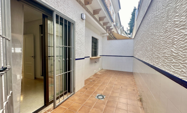 Wiederverkauf - Stadthaus - San Miguel de Salinas