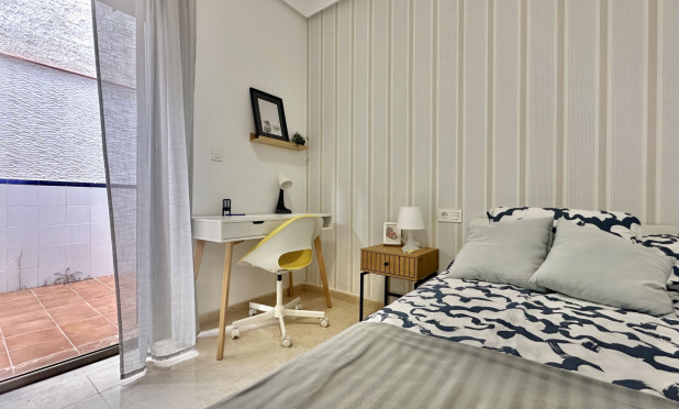 Wiederverkauf - Stadthaus - San Miguel de Salinas