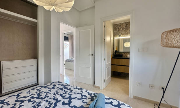 Wiederverkauf - Stadthaus - San Miguel de Salinas