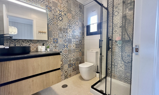 Wiederverkauf - Stadthaus - San Miguel de Salinas