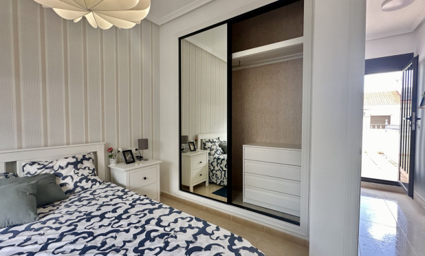 Wiederverkauf - Stadthaus - San Miguel de Salinas