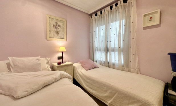 Resale - Apartment / flat - Guardamar del Segura - Guardamar Del Segura