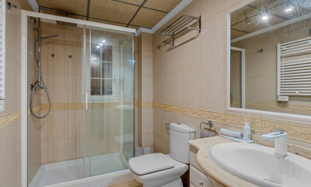 Herverkoop - Appartement / flat - Cabo Roig