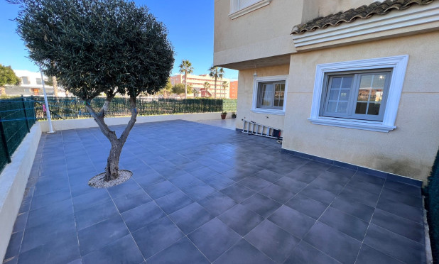 Herverkoop - Appartement / flat - Guardamar del Segura - El Raso