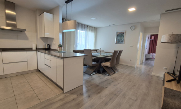 Odsprzedaż - Mieszkanie w bloku - Orihuela - Costa Blanca