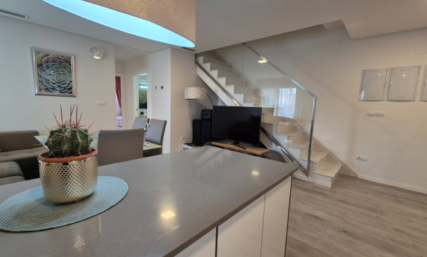 Odsprzedaż - Mieszkanie w bloku - Orihuela - Costa Blanca