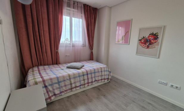 Odsprzedaż - Mieszkanie w bloku - Orihuela - Costa Blanca