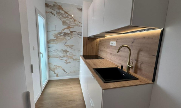 Revente - Appartement - Torrevieja - Punta Prima