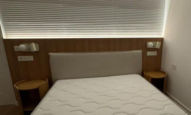 Revente - Appartement - Torrevieja - Punta Prima