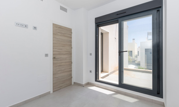 Odsprzedaż - Villa - Orihuela - Orihuela Costa