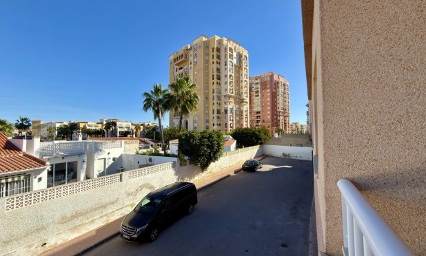 Herverkoop - Appartement / flat - Torrevieja - Playa de los locos