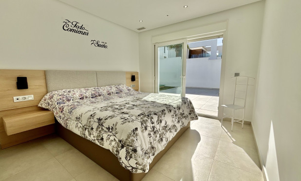 Obra nueva - Villa - Binijófar