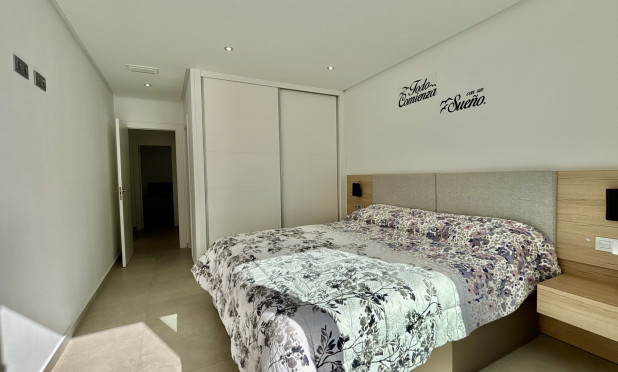 Obra nueva - Villa - Binijófar