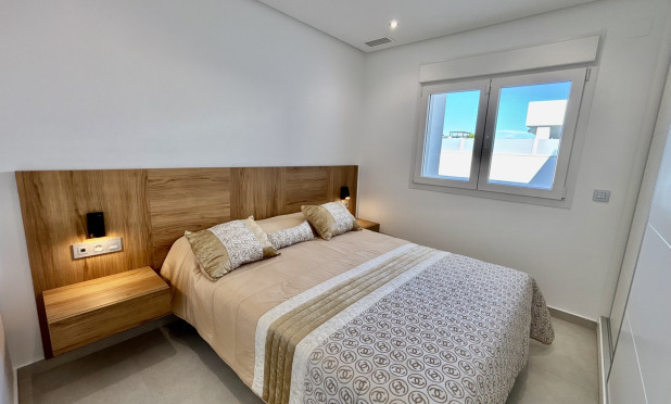 Obra nueva - Villa - Binijófar