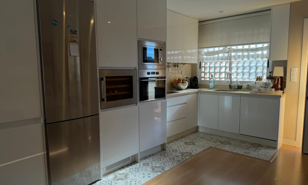 Wynajem krótkoterminowy - Mieszkanie w bloku - Altea - Olla Altea