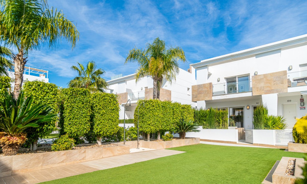 Resale - Villa - Ciudad Quesada