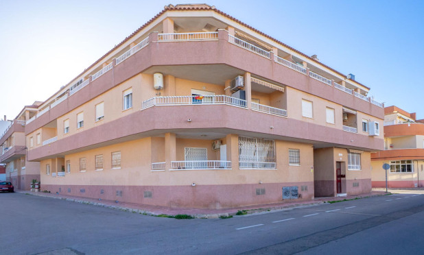 Resale - Apartment / flat - Torrevieja - Playa de los locos
