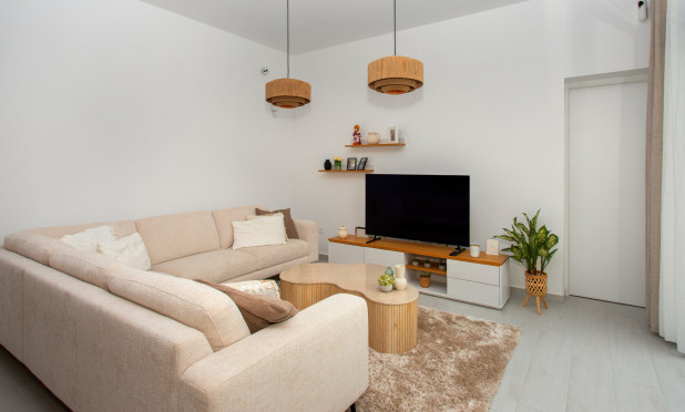 Wiederverkauf - Villa - Algorfa - La Finca Golf