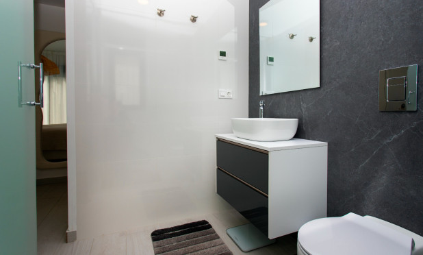 Wiederverkauf - Villa - Algorfa - La Finca Golf