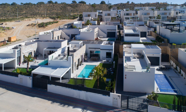 Wiederverkauf - Villa - Algorfa - La Finca Golf