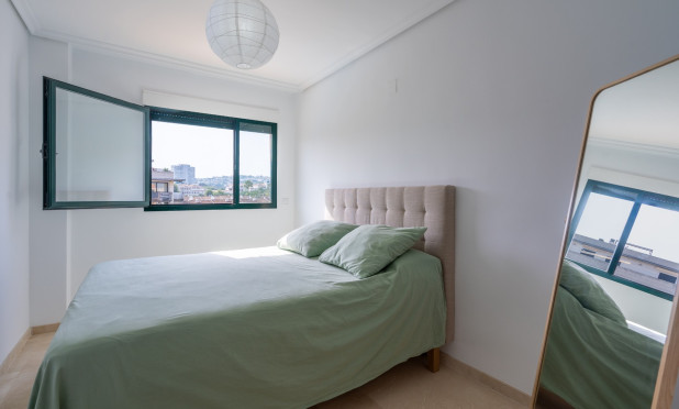 Resale - Apartment / flat - Denia - Port