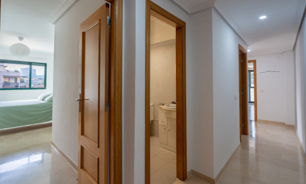 Resale - Apartment / flat - Denia - Port