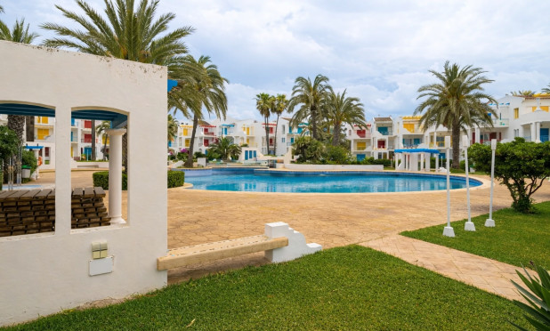 Resale - Apartment / flat - Denia - Les Marines - Las Marinas