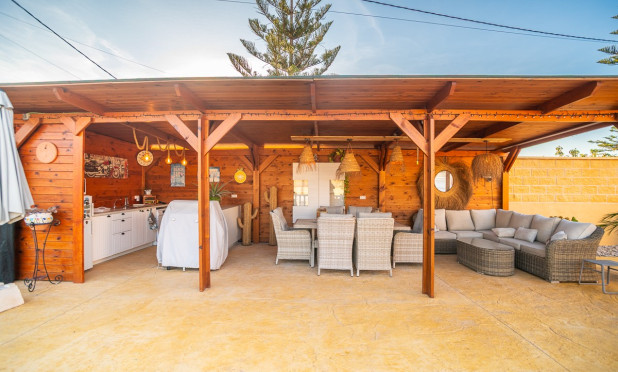 Odsprzedaż - Villa - Catral