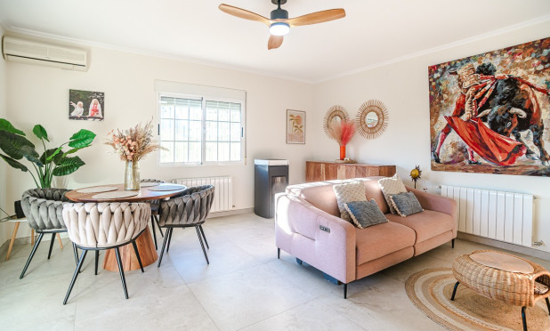 Odsprzedaż - Villa - Catral