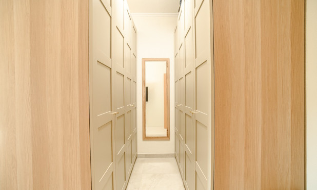 Odsprzedaż - Villa - Catral